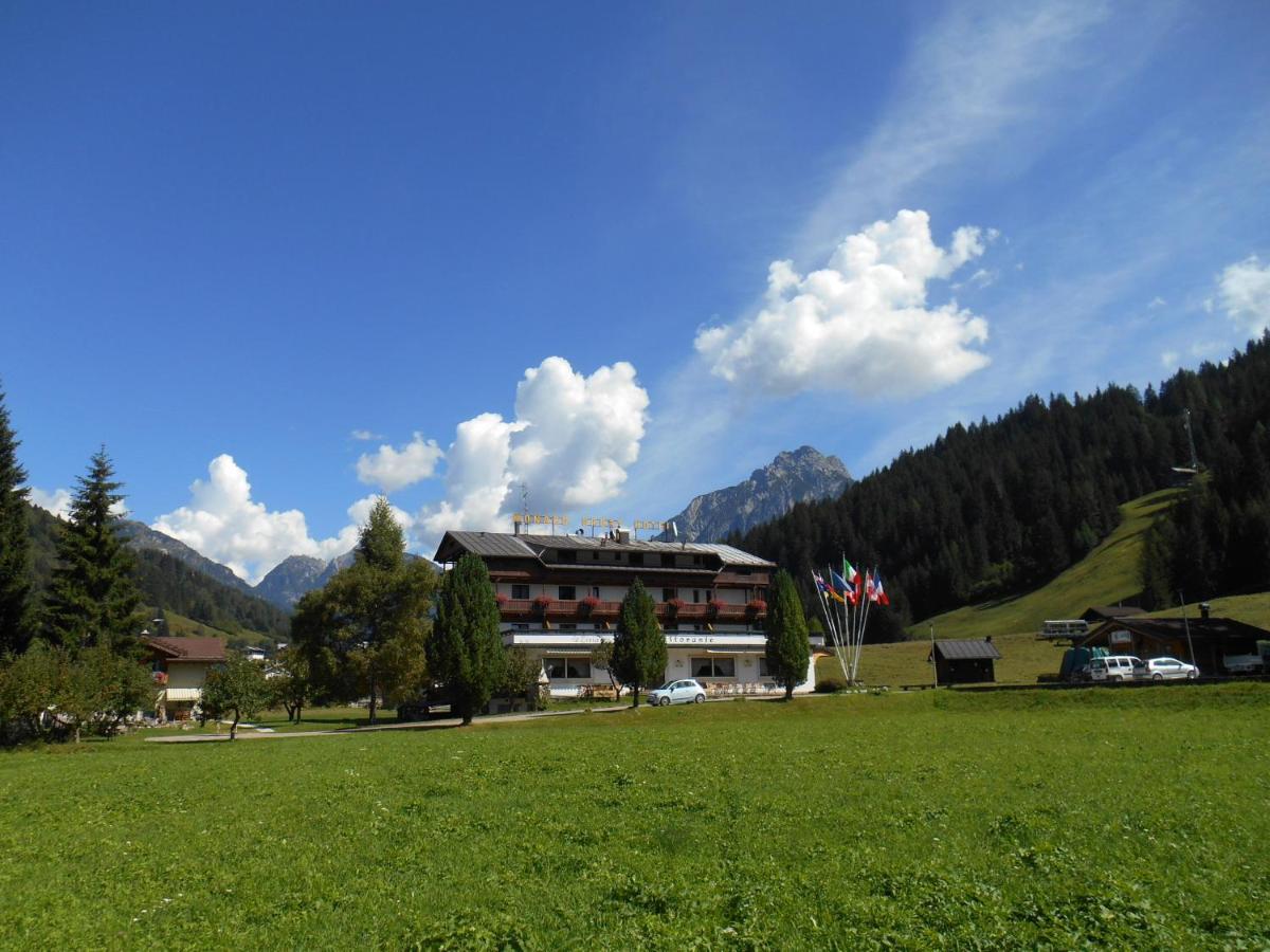 Monaco Sport Hotel Santo Stefano Di Cadore Ngoại thất bức ảnh